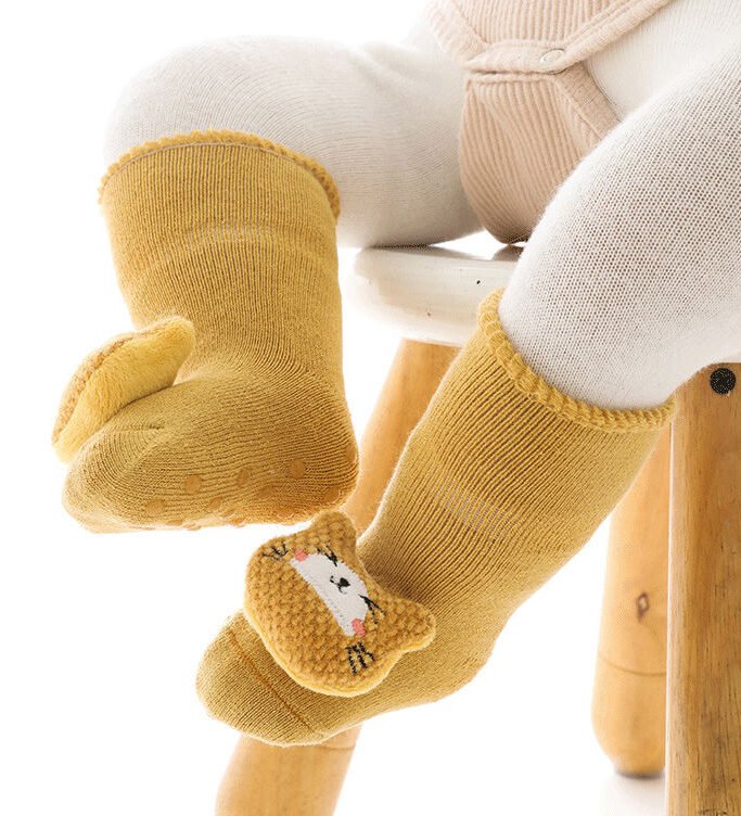 Chaussette chausson antidérapant beige pour bébé