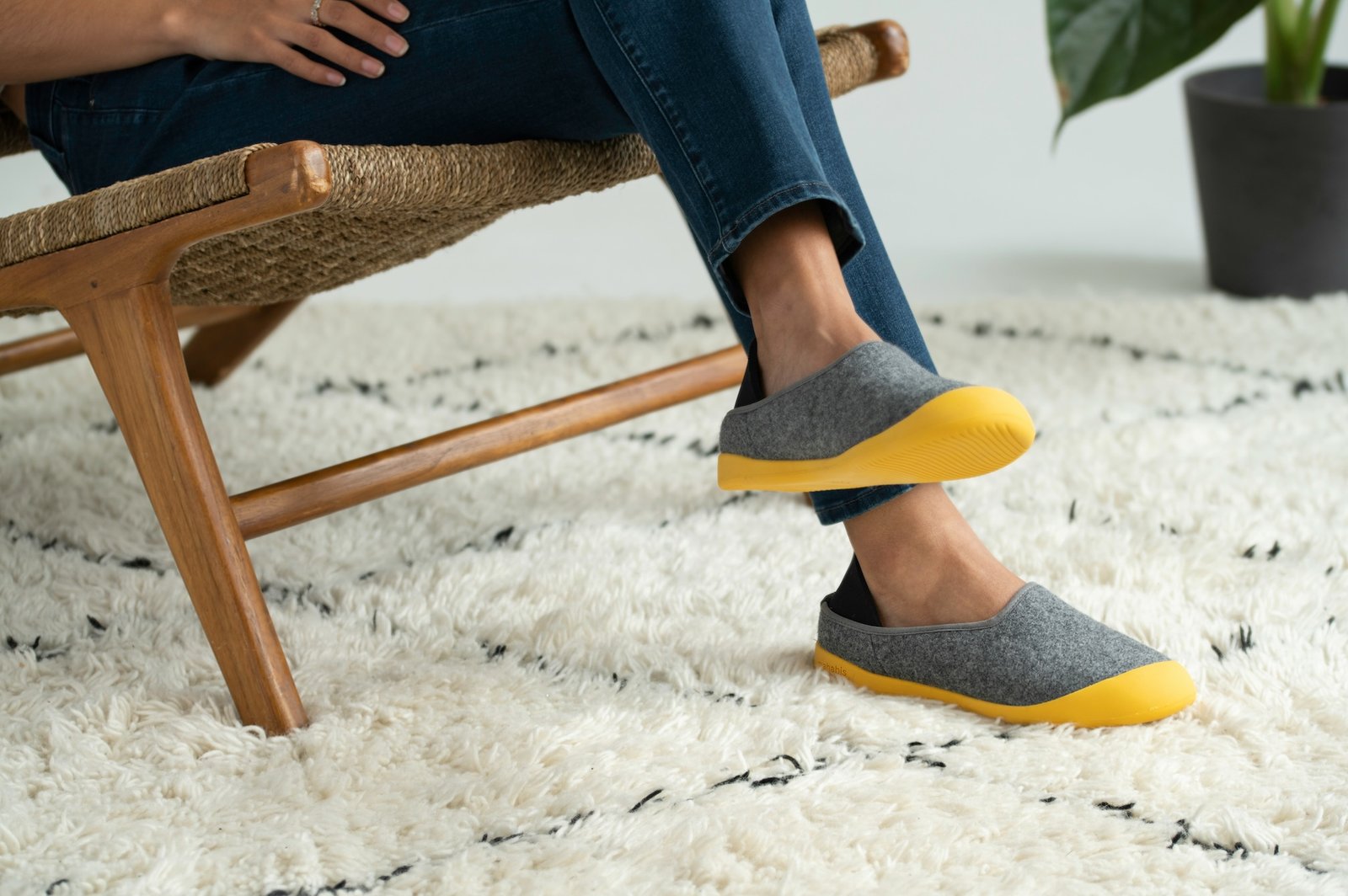 Comment choisir des vêtements féminins confortables pour compléter vos chaussons ?