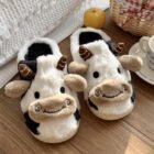 chaussons femme vache blanc et noir vue 1