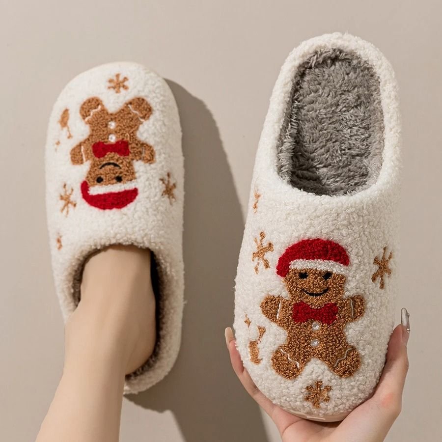 Pantoufles de Noël bonhomme en pain d'épice - vue 2